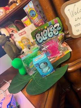 Lot of 3 Fidget Squishy Toys: Blobez Squish Bear, Strecheez-O Axolotl, and Pulle